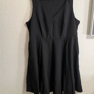 Elegant Black Sleeveless Dress